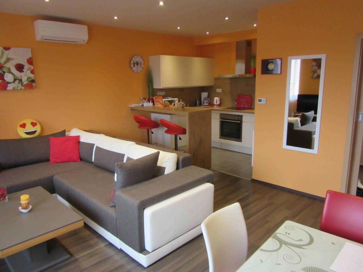 Zafír Sziget Apartment *